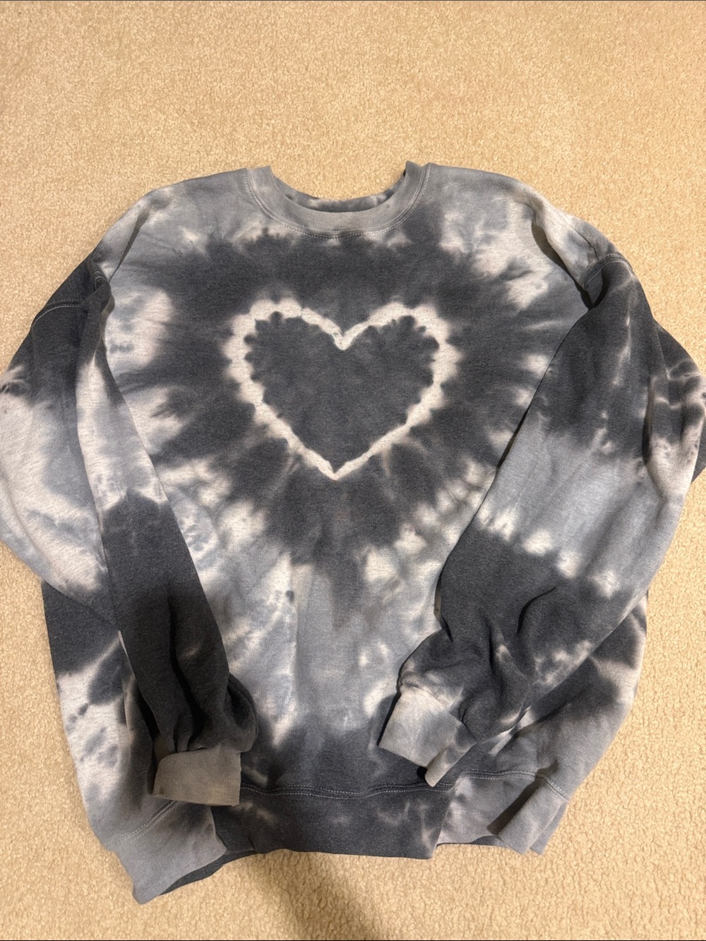 Urban Outfitters Black & Gray Tie-Dye Heart Sweatshirt